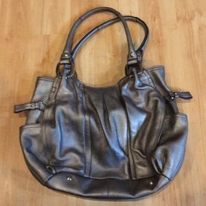 Last chance 🌹 B Makowsky leather purse
